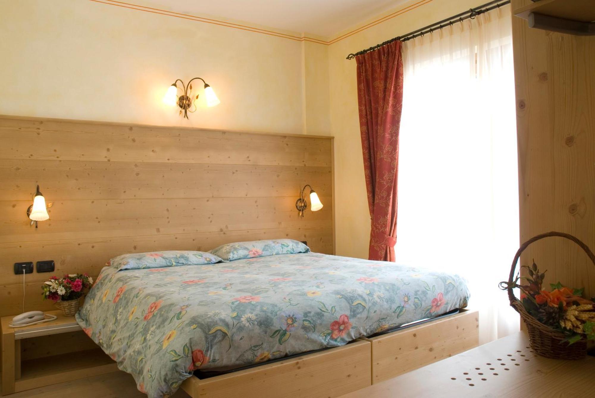 Hotel La Tea Livigno Zewnętrze zdjęcie