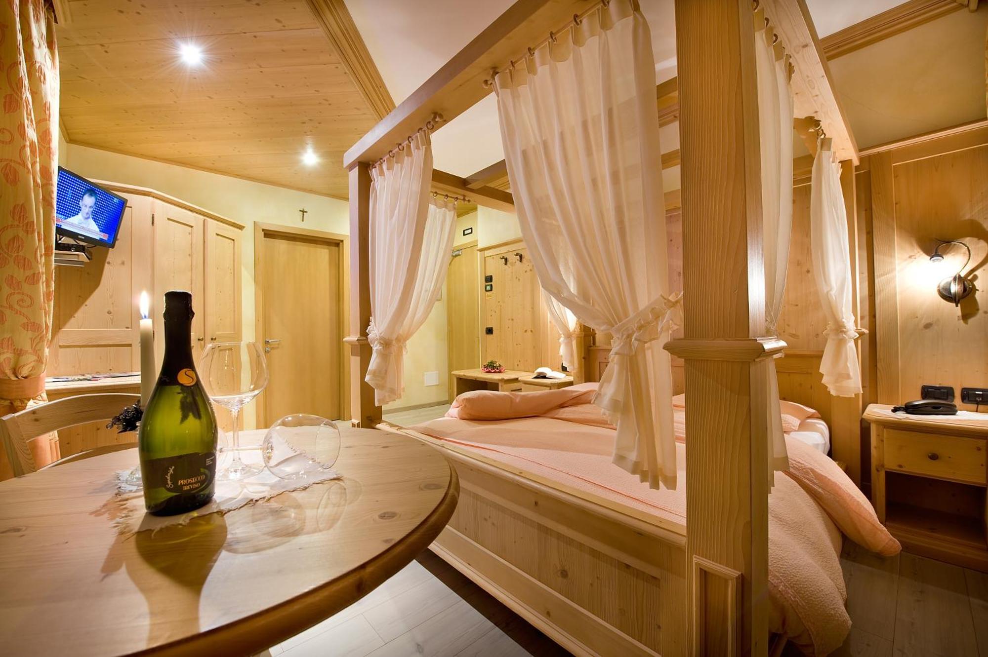 Hotel La Tea Livigno Zewnętrze zdjęcie